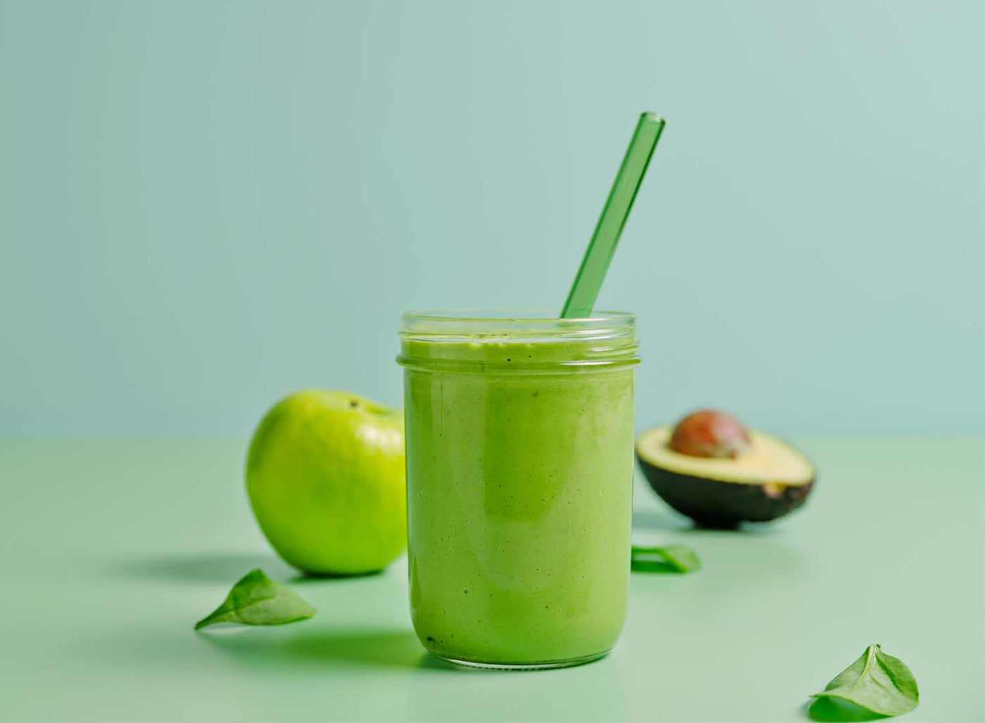 Avocado and apple smoothie